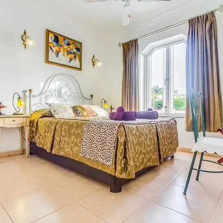 Vila Puerto Del Carmen Sleeps 8 Pool Wifi *